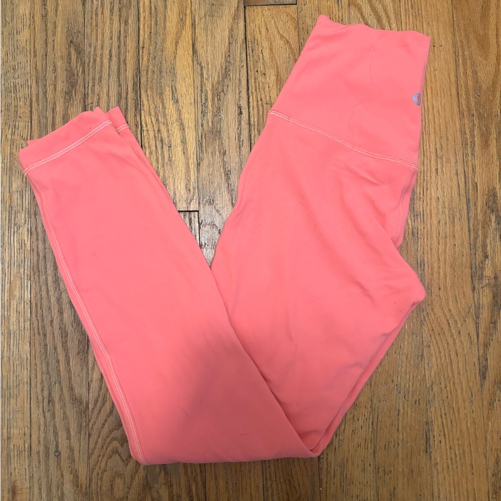 LULULEMON size 4 Align Leggings